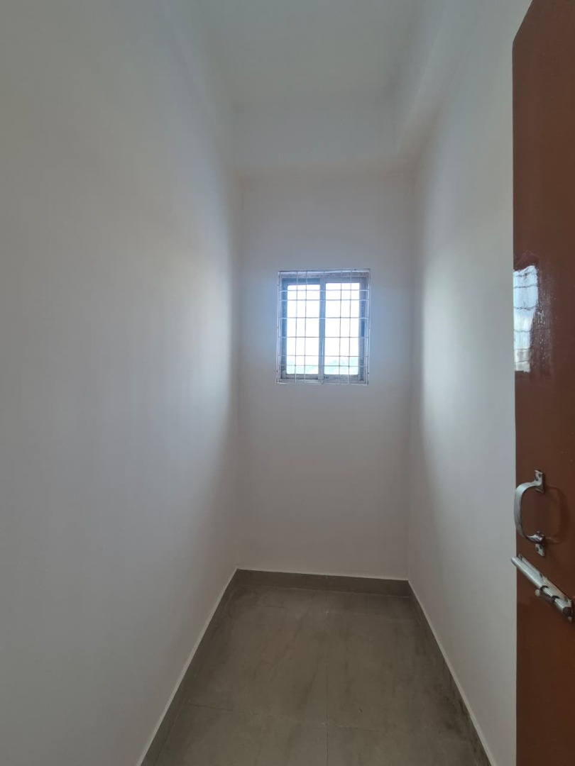 Semi Furnished 3bhk in Chandmari, Guwahati, Assam, India for Rent
